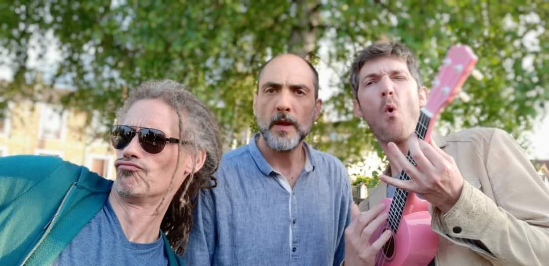 El JukeBoss :: Ils sont grands, ils sont beaux et en plus, ils sentent bon le sable chaud...