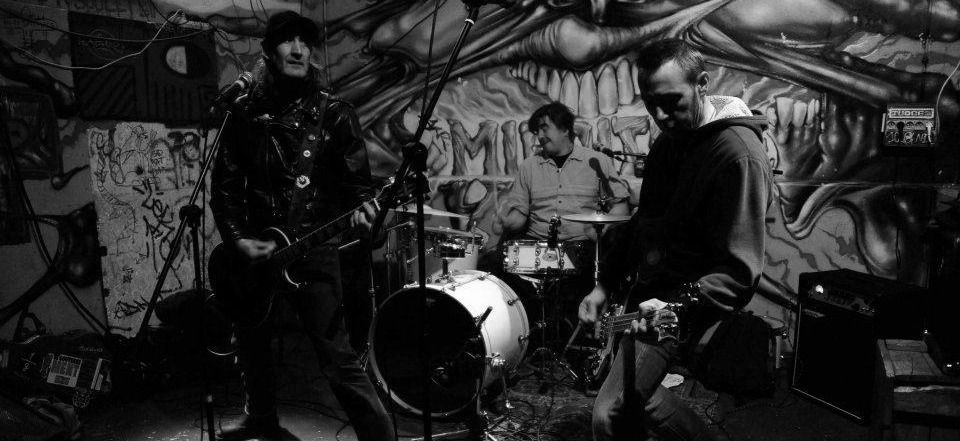 🌸 Avril chez Ar-Skewell : Punk'n Roll, Karaoké et Nouveautés ! 🎶🍻